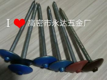 為什么要維護(hù)好化工桶吹塑機(jī)
